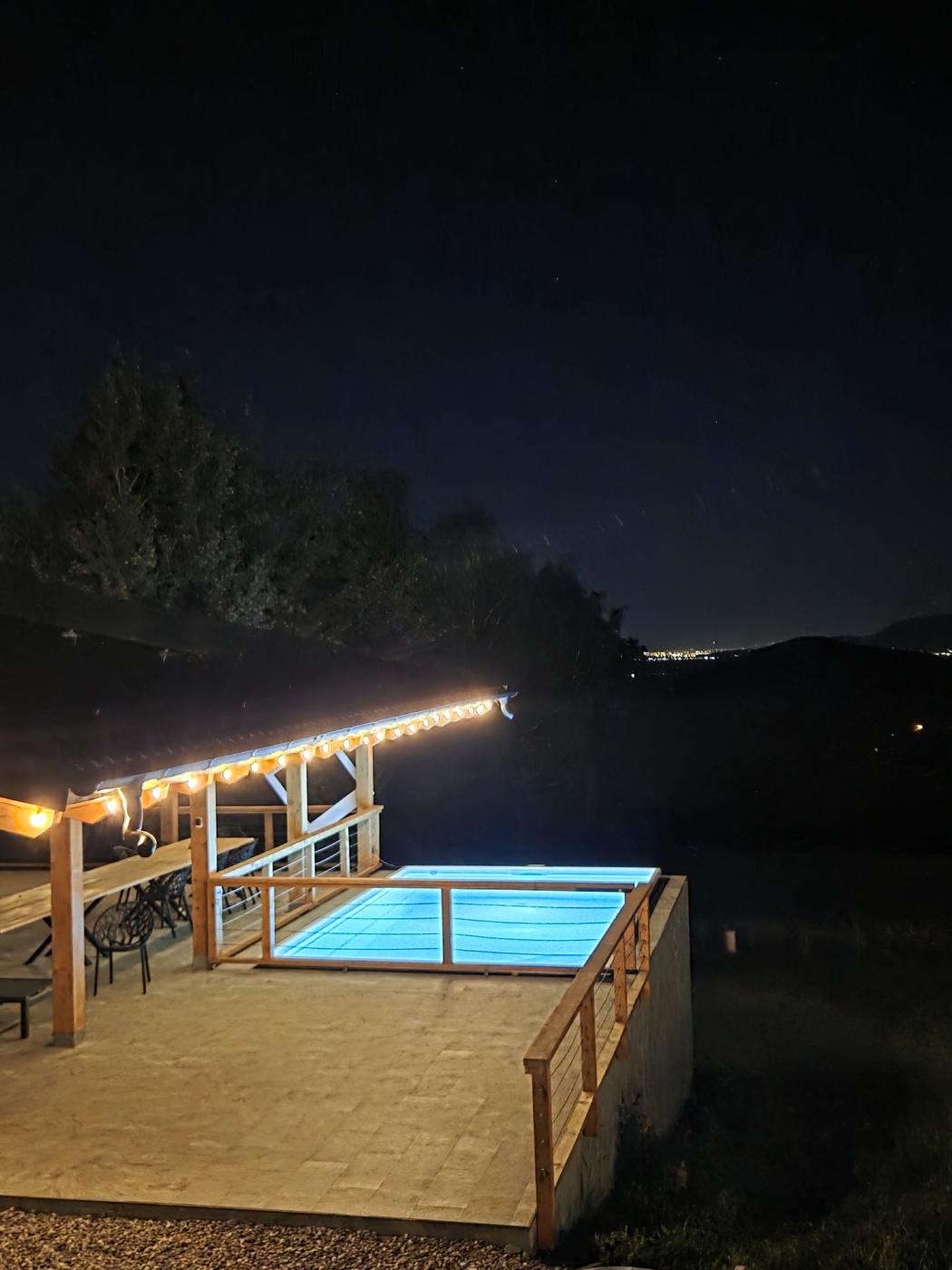 Piscina seara